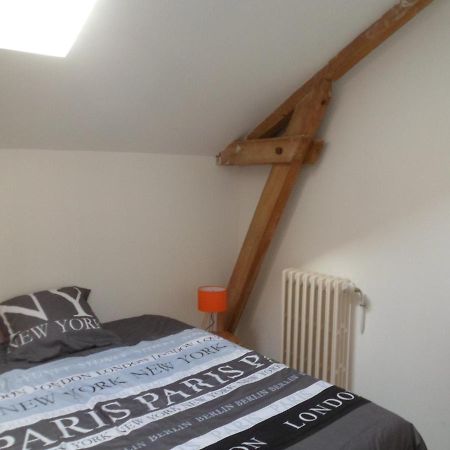 Saint-Hilaire-la-Gravelle L'Etape De St Hilaire La Gravelle Bed & Breakfast エクステリア 写真